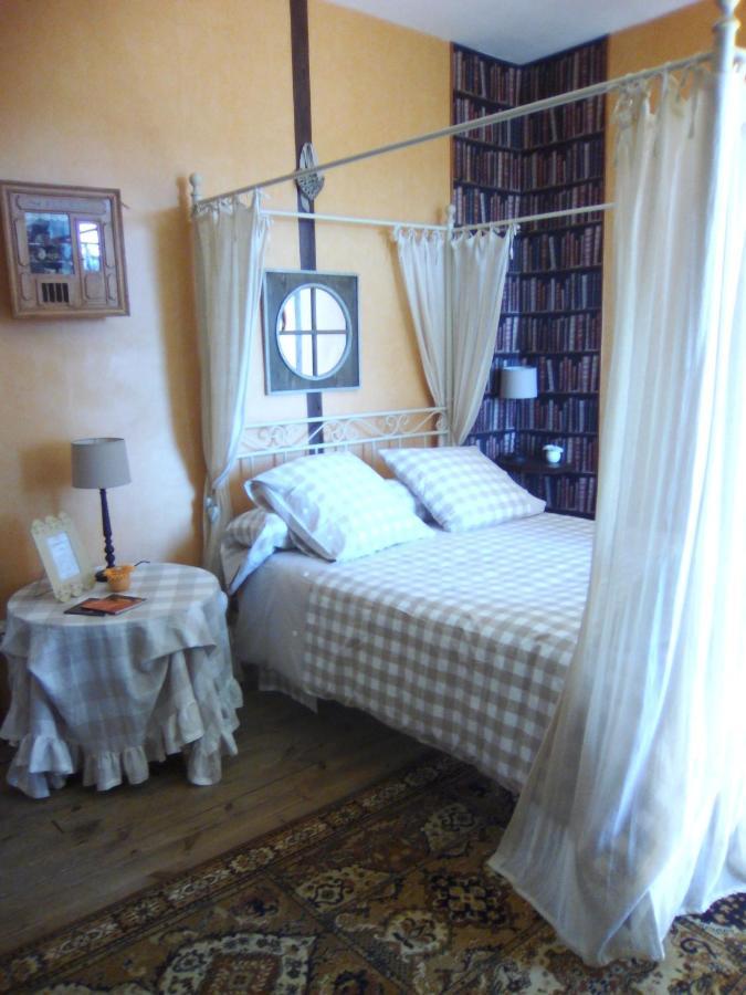 La Ganse Blanche Bed & Breakfast Usson-en-Forez Dış mekan fotoğraf