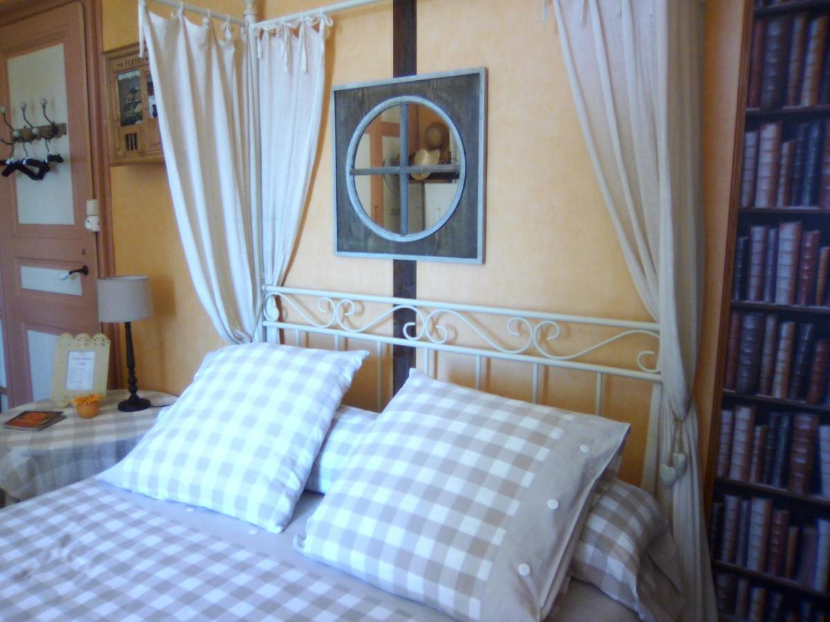 La Ganse Blanche Bed & Breakfast Usson-en-Forez Dış mekan fotoğraf